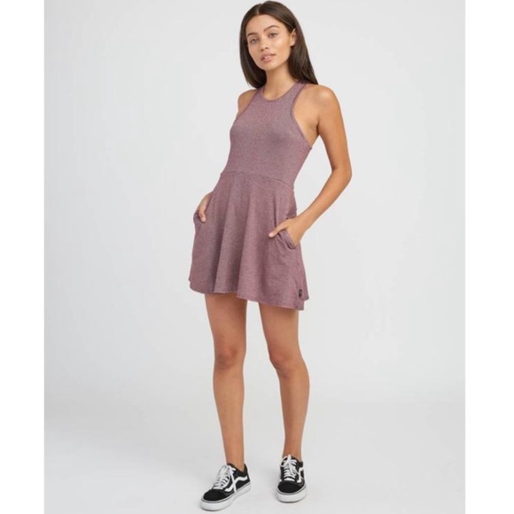 🔥🔥RVCA - MAGENTA FADE TANK JERSEY DRESS🔥🔥 - Picture 5 of 8